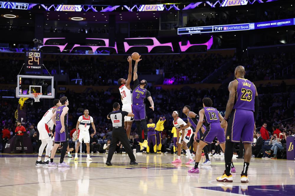 时而敏锐出 时而敏锐出