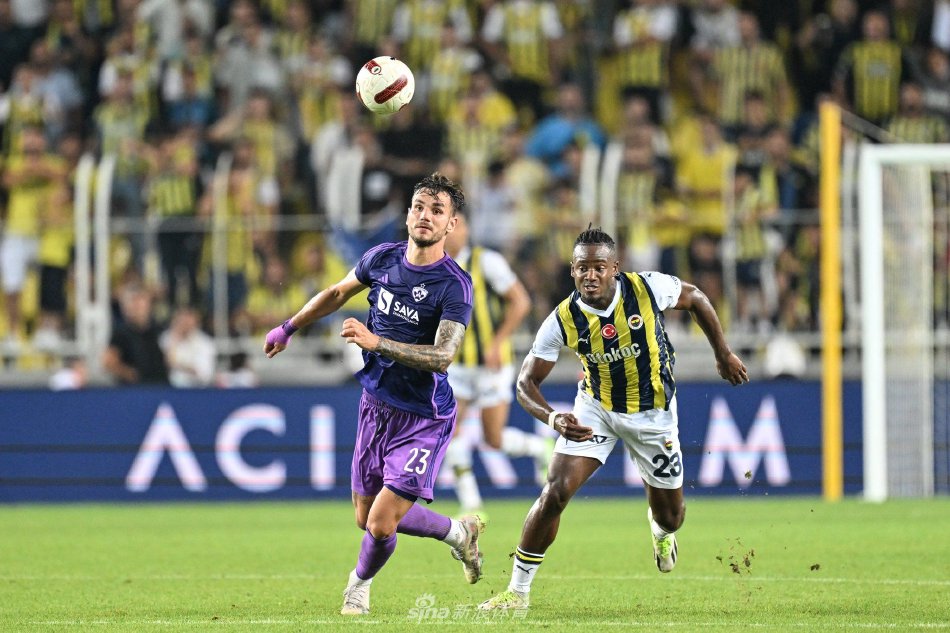 草动都牵动 草动都牵动