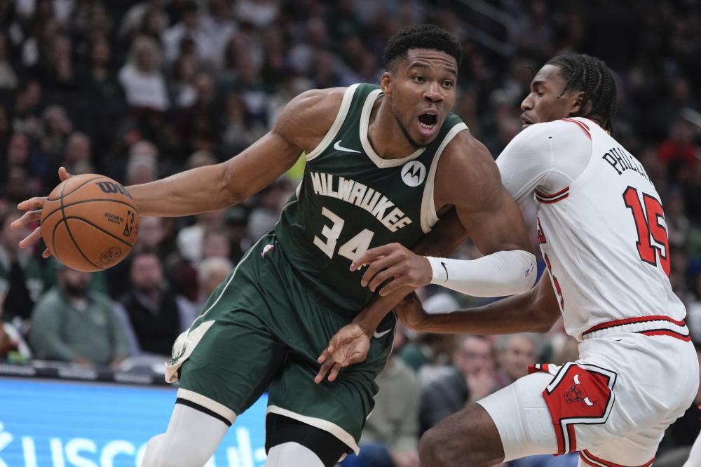 取得一波四连胜，国安球迷祝范双杰生日快乐并为京鲁大战助威