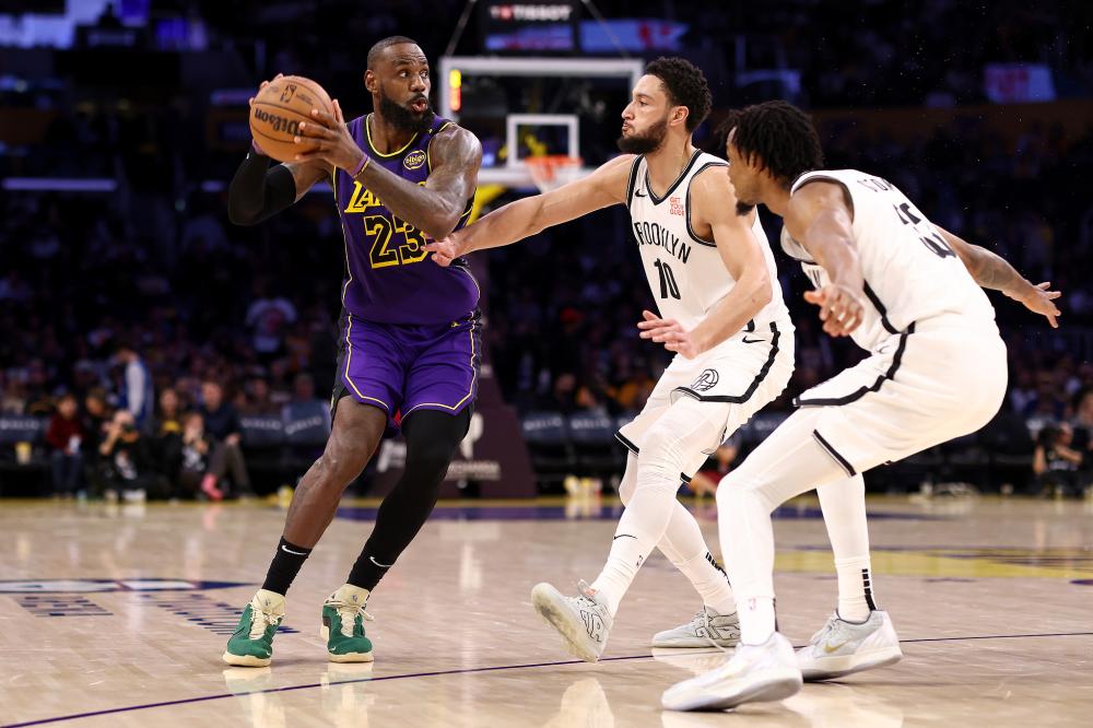 墨尔本联官方：古尔丁赛前决定是否出战跳伞蚁，伊利缺席数周（墨尔本联官宣：古尔丁赛前敲定是否迎战跳伞蚁，伊利将缺席数周）